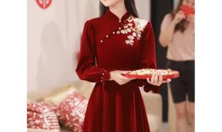 三色高级感搭配图片 三色高级感搭配图片