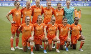 荷兰三次世界杯亚军 荷兰三次世界杯亚军